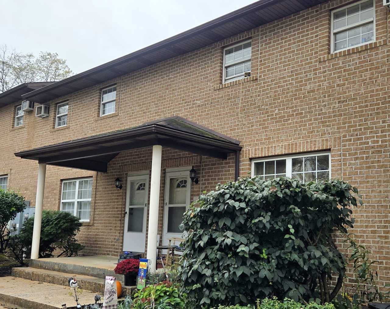 10819 Washington Court