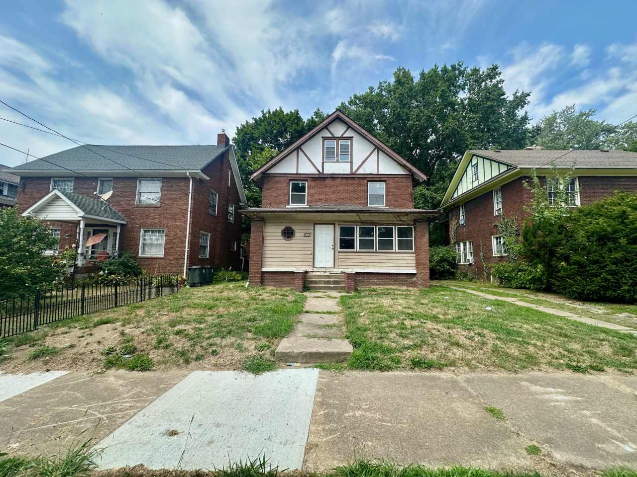 833 Work Drive - 835