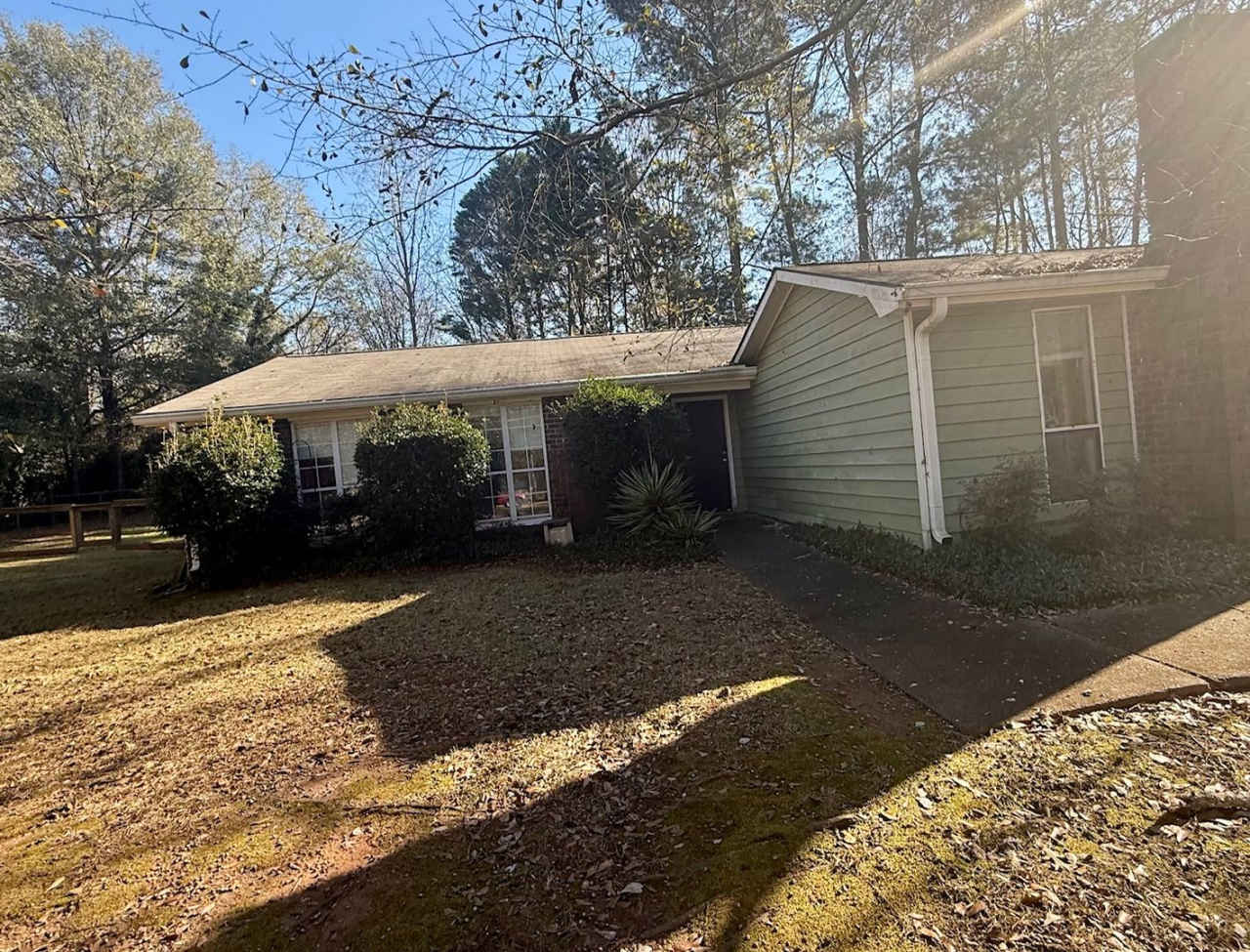 Eastside Home in Quiet Neighborhood