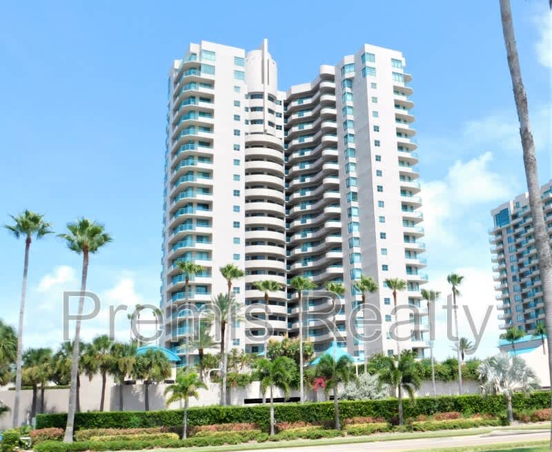 1540 Gulf Blvd #1601