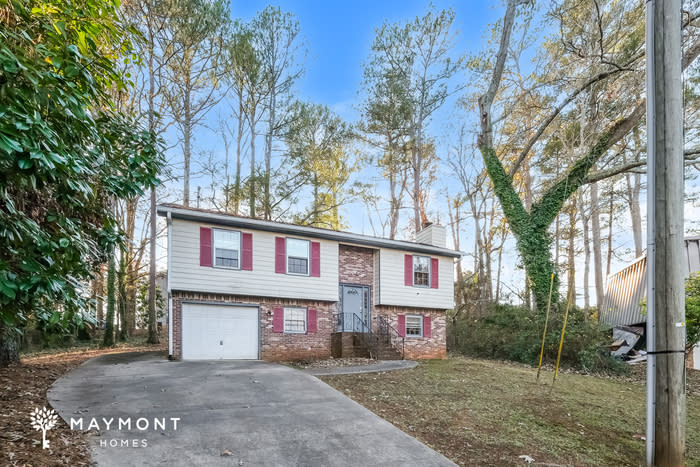 563 Fawn Court Southeast