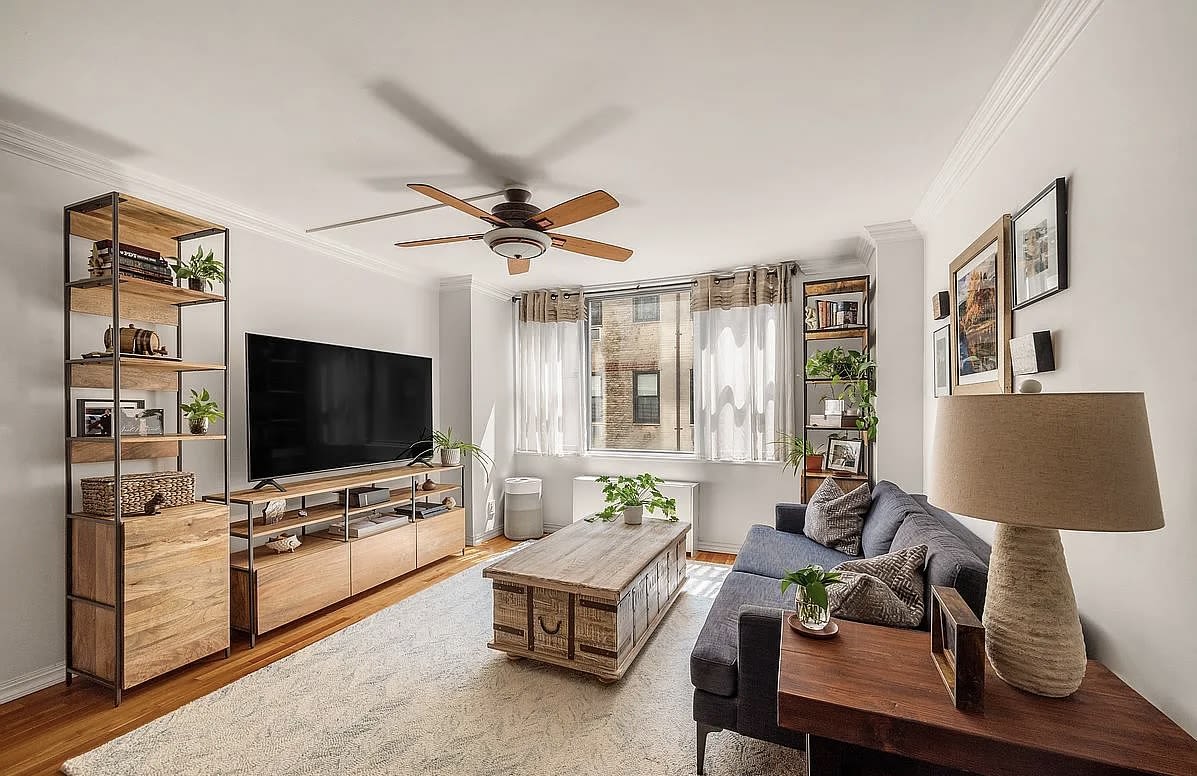 444 E 86th St Apt 4D