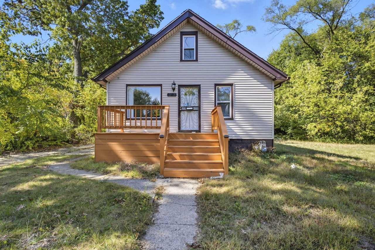 20235 San Juan Drive