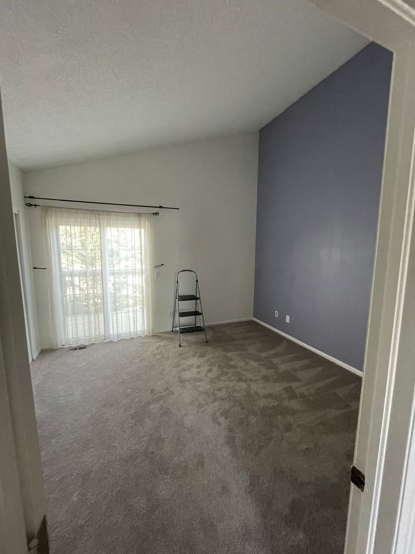 Charming 3b/3b Townhome In Downtown Louisville - Available Now!