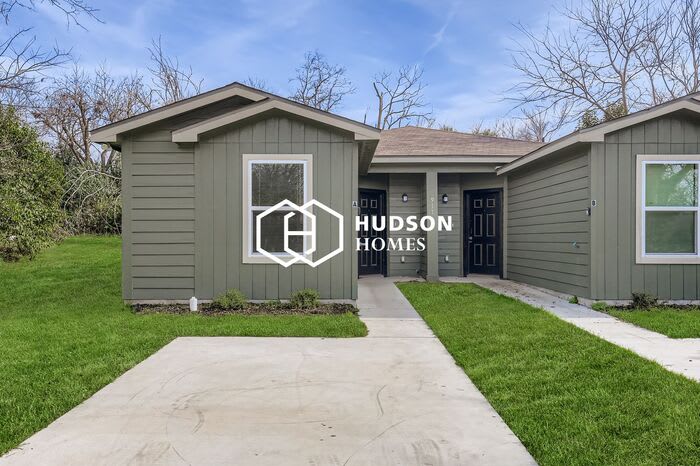 911 South 22nd Street - Unit A