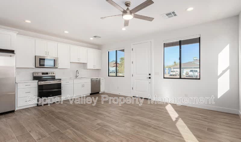 35852 North 10th Street - B