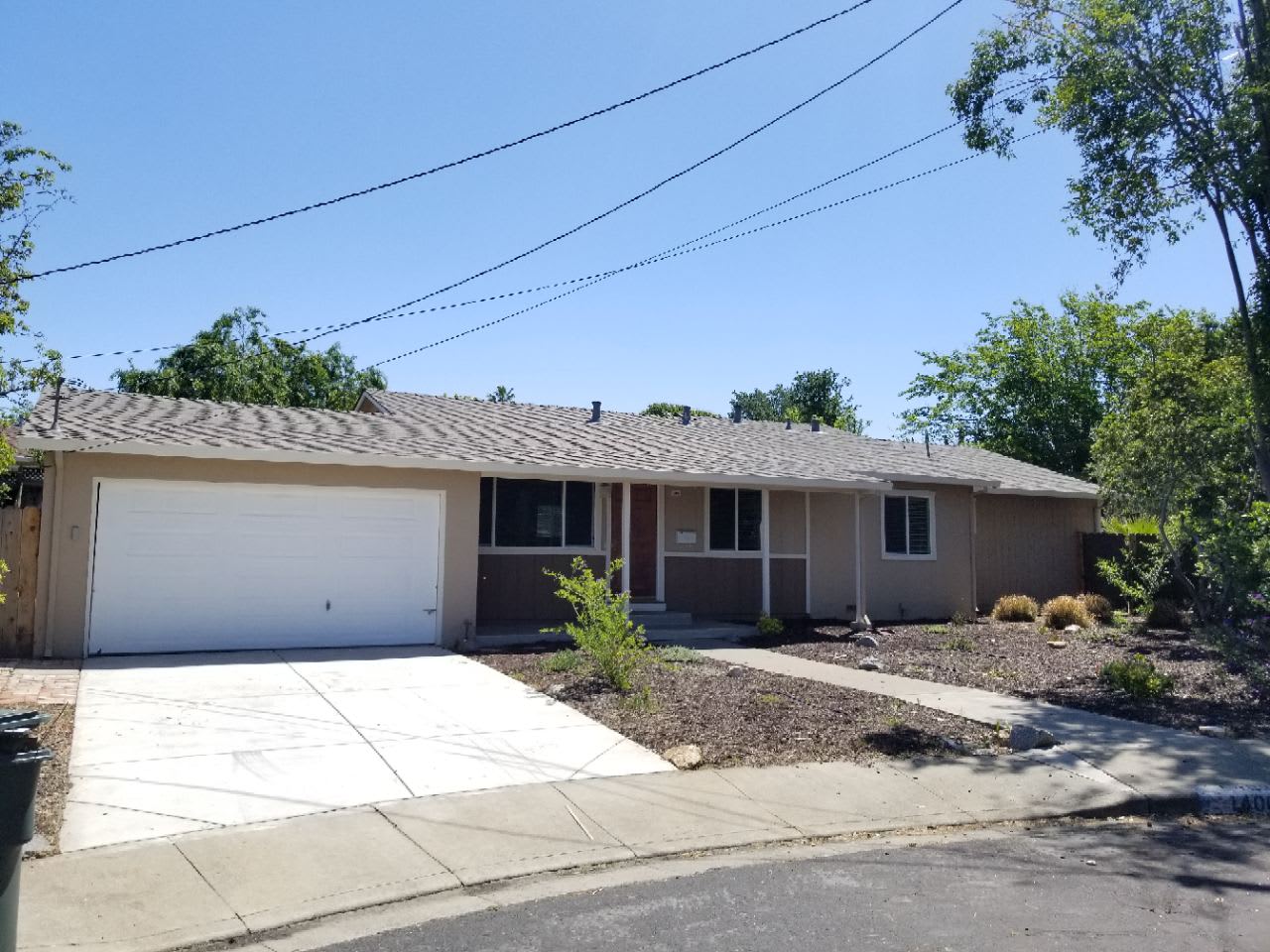 4 Bed 2 Bath Single Family Home In Concord (Remodeled)