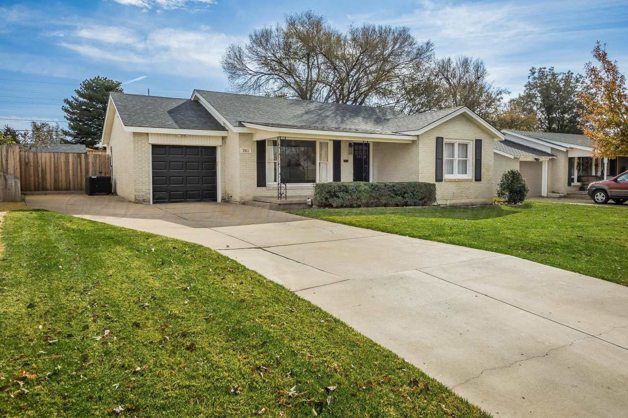 2021 S FANNIN Street