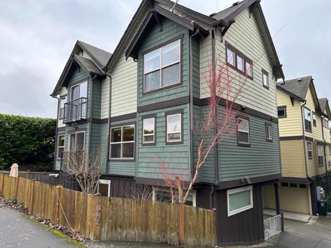 Location Location Location! This huge 3bd plus Townhome is a MUST SEE!