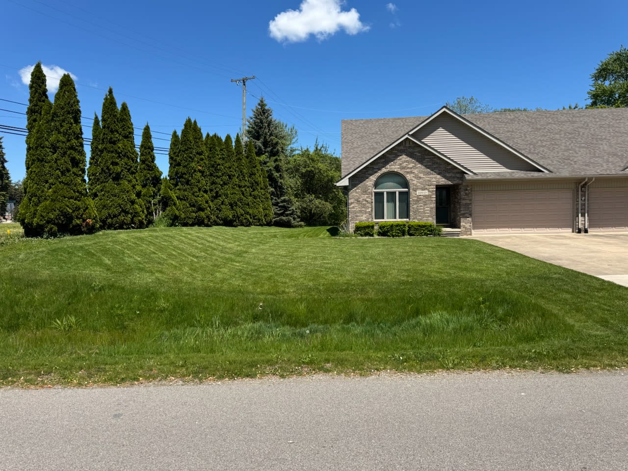 33523 Roselawn Street