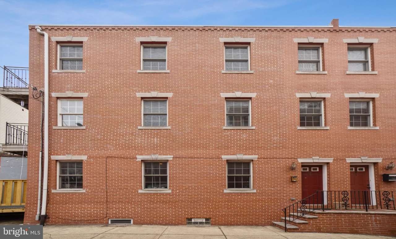 703 N CAPITOL STREET