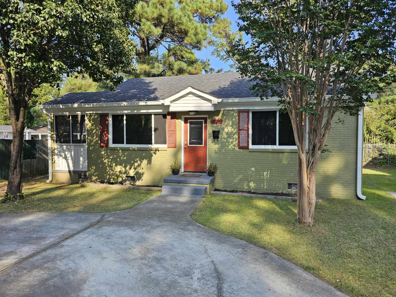 802 South Kilbourne Road