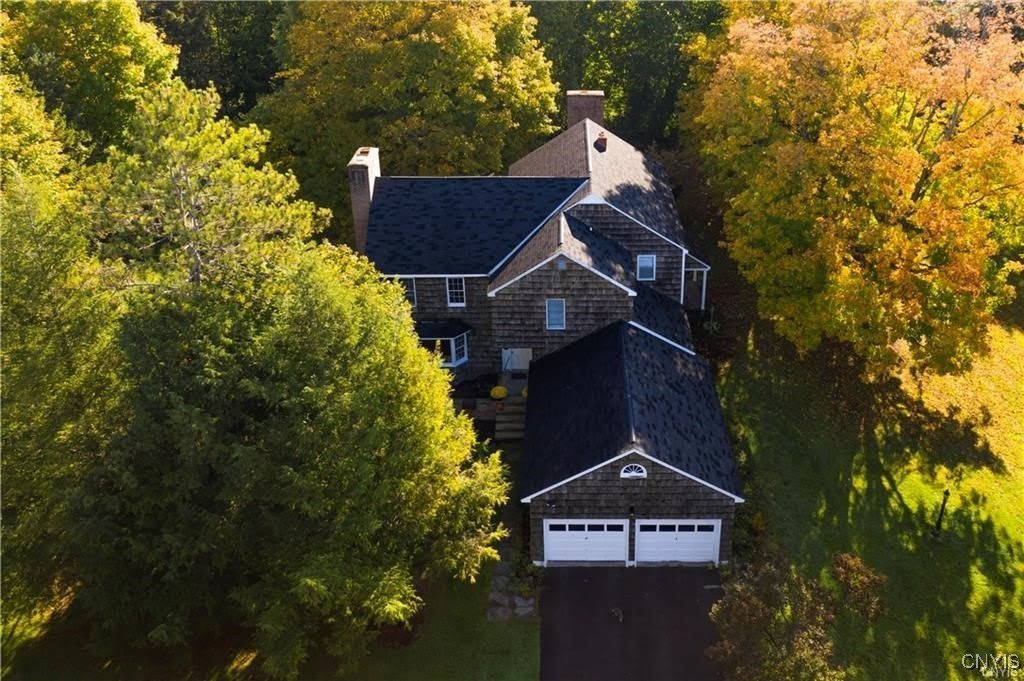 6891 Woodchuck Hill Road