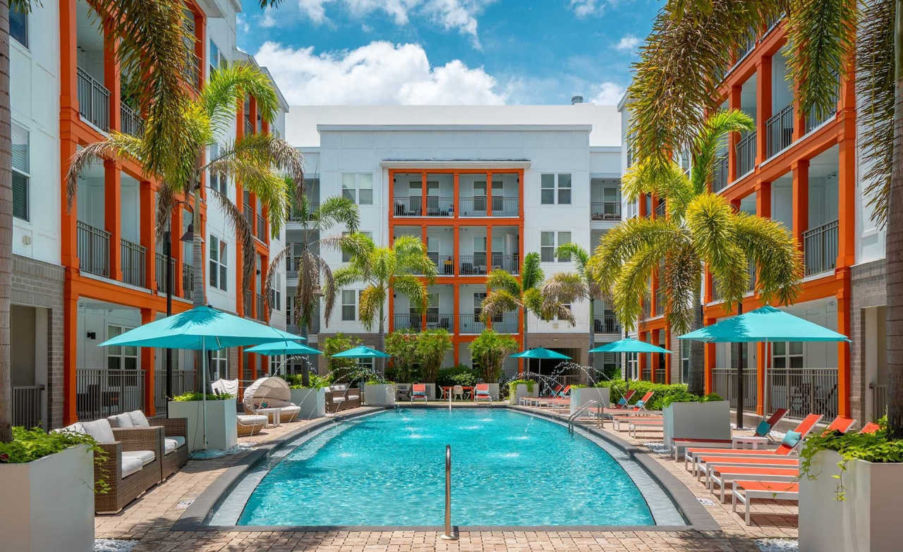 Havana Square Apartments