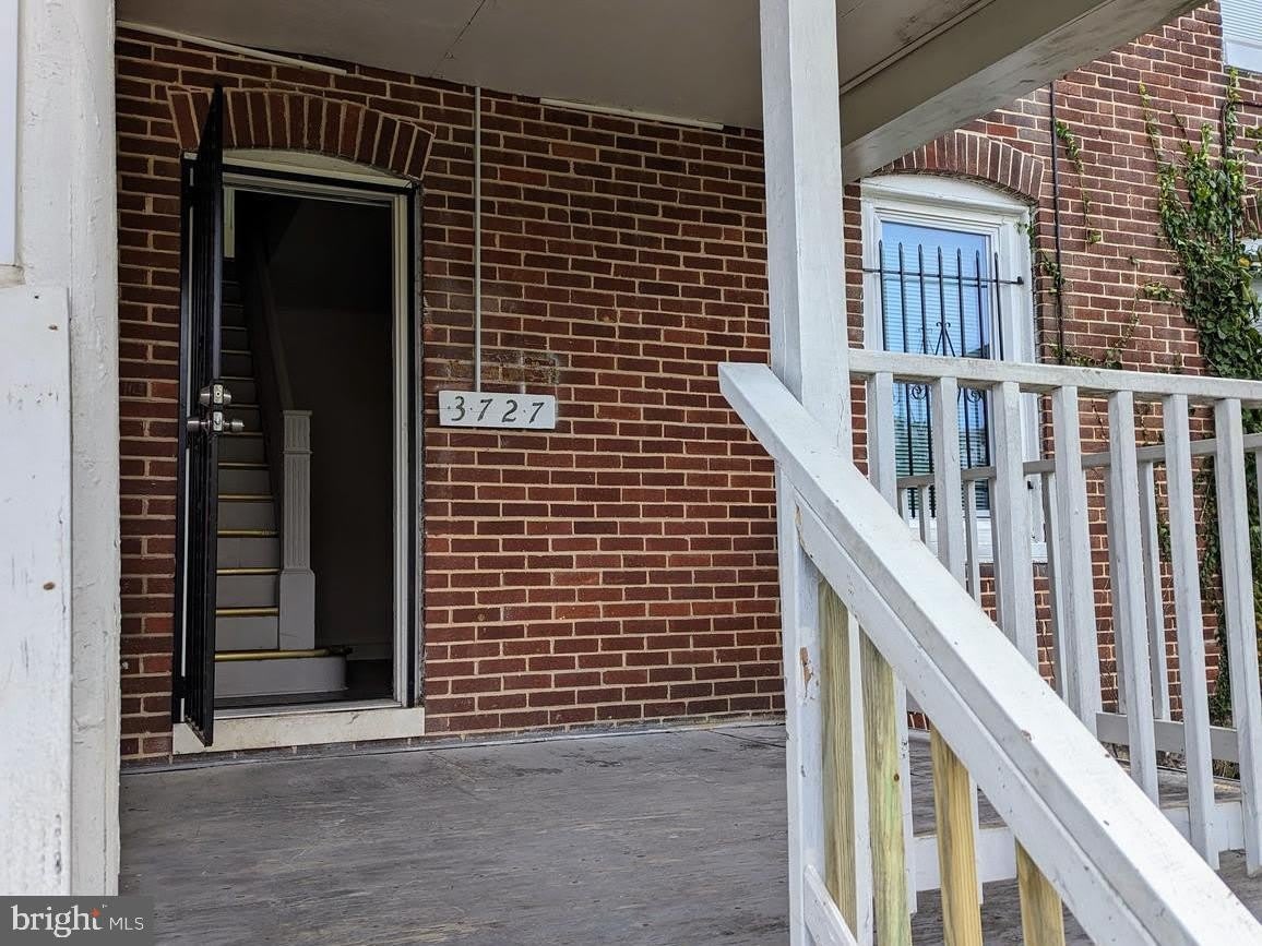 3727 MANCHESTER Avenue