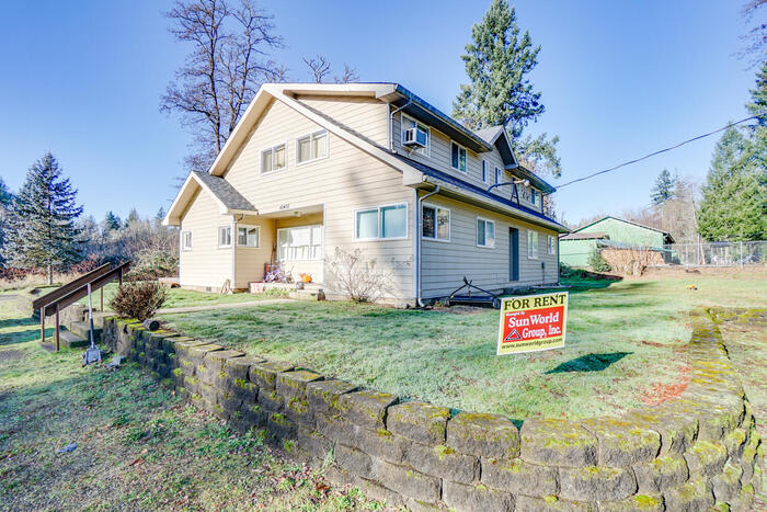 42402 Northeast Yale Bridge Road