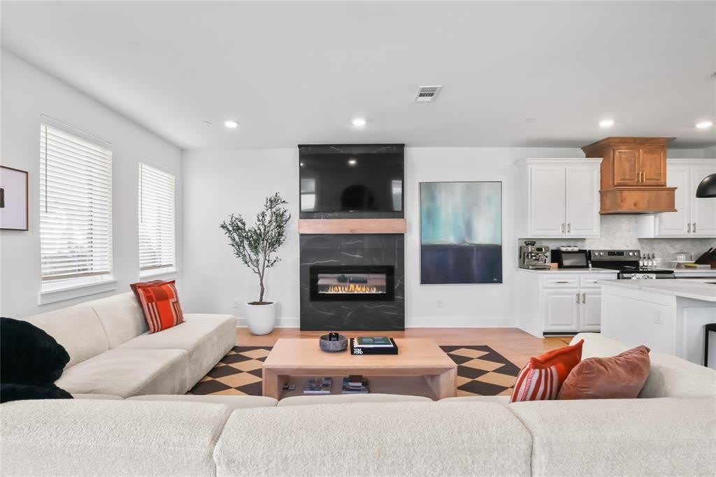 861 Mountain Laurel Drive