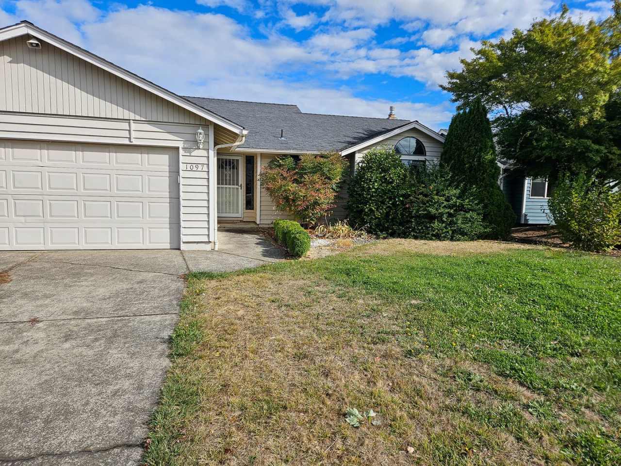 Single Level Home, Attached Garage and Fenced Yard ~ Summer Breeze 1097