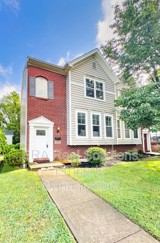 818 William Howard Taft Rd