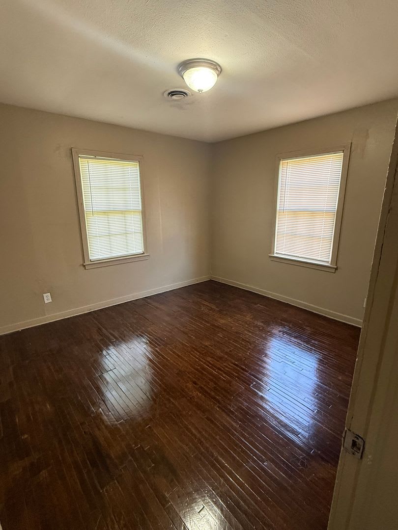 3 Bedroom, 1 Bathroom Home for Rent