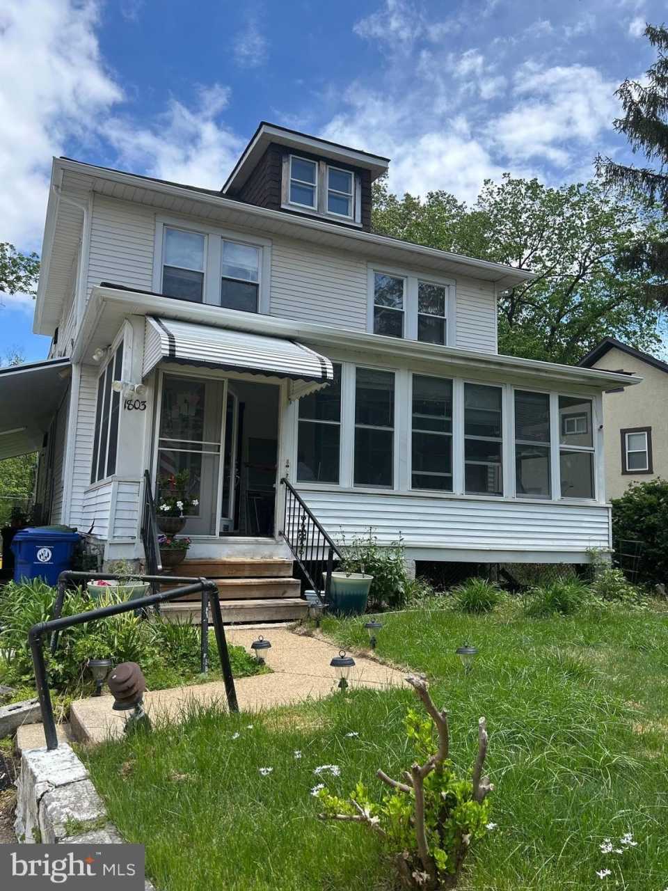 1803 CHELSEA Road unit: 2Nd Floor