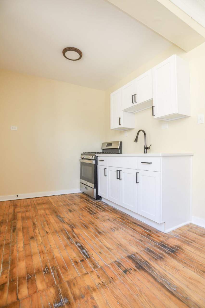 4019 West School St.