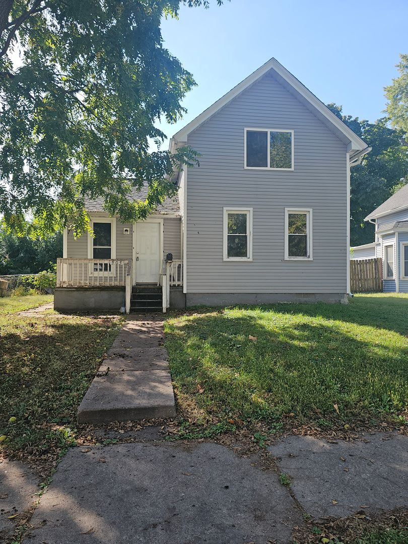 There is a $25 fee per application and everyone over 18 needs to fill out their own application.