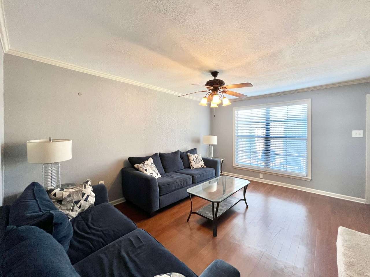 Two bedroom Lake Plaza Condo with Pool