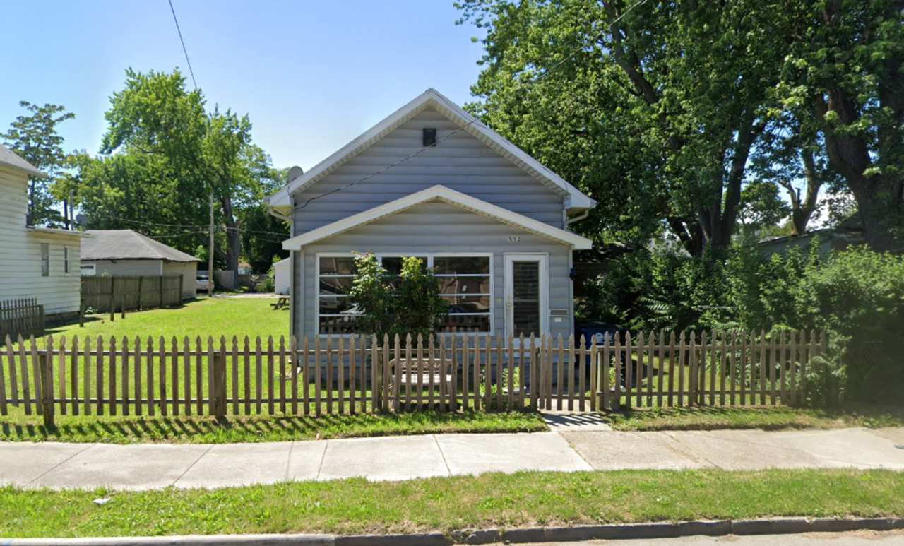 552 White Street