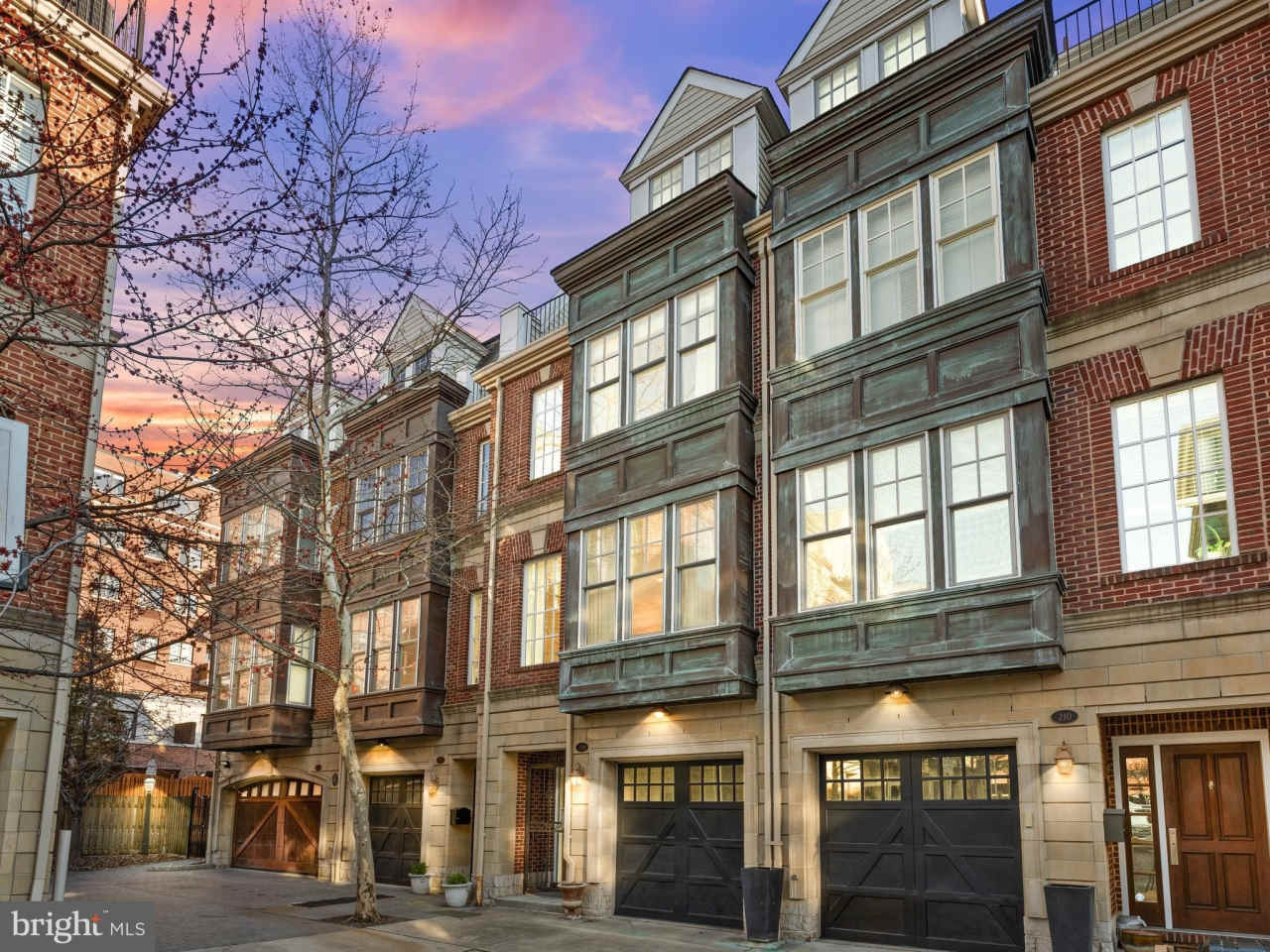208 GASKILL STREET