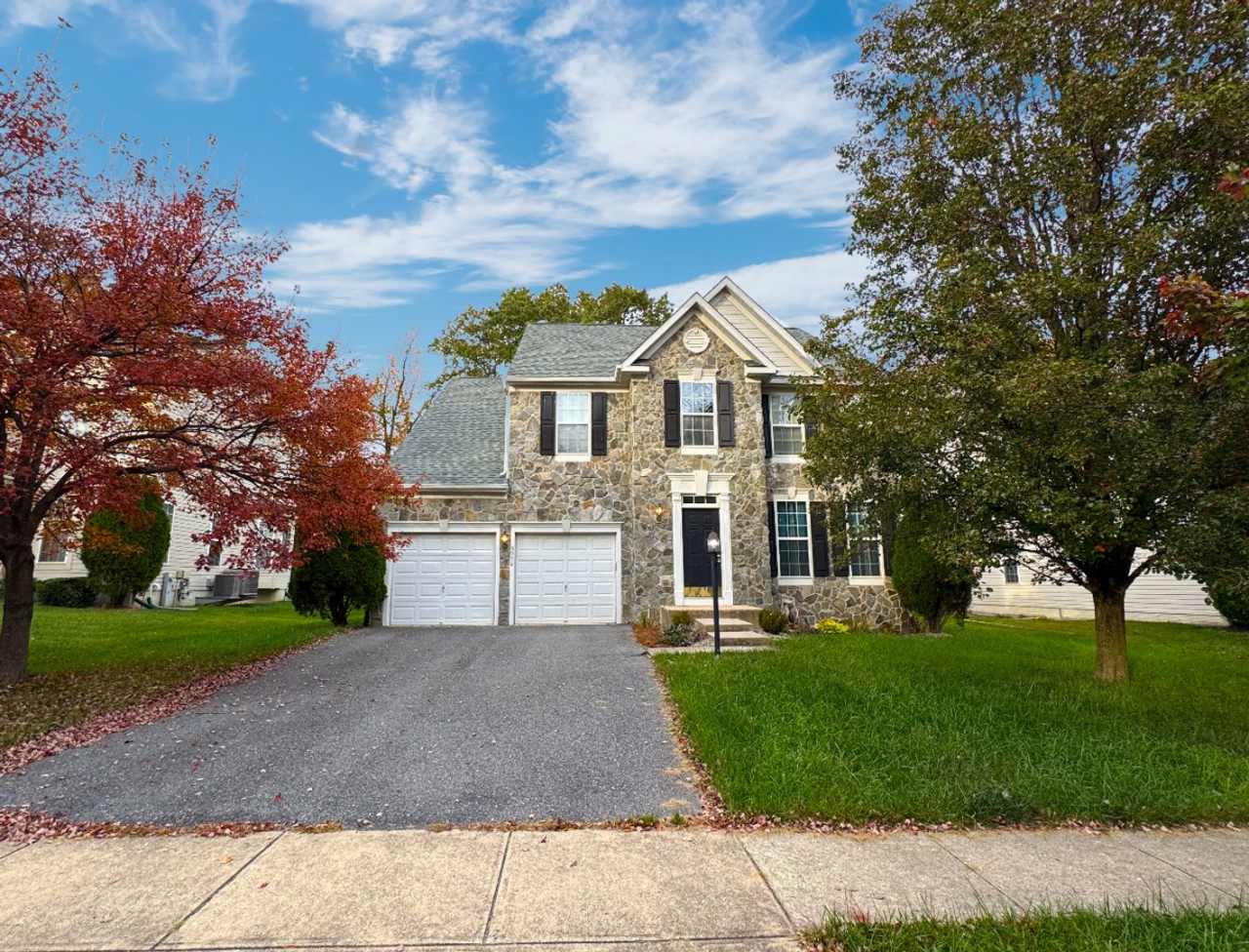 Stunning 4 BR/2.5 BA Single-Family Home in Severn!