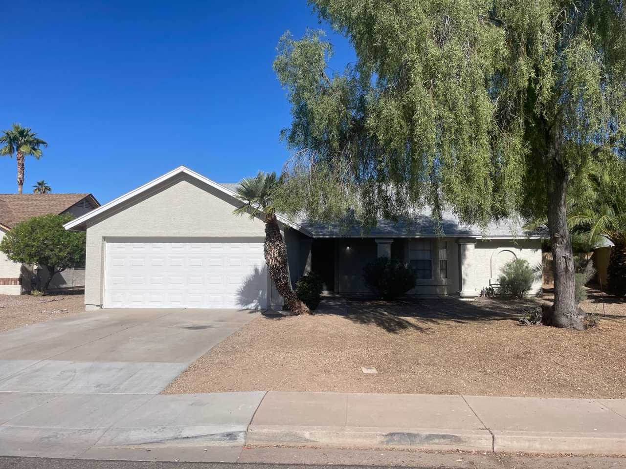 3 Bed/2 Bath Home In Chandler NO HOA!