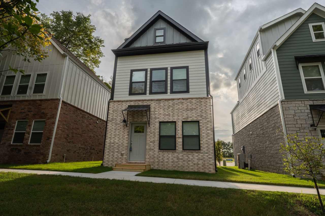 Brand New 2 BR Townhomes