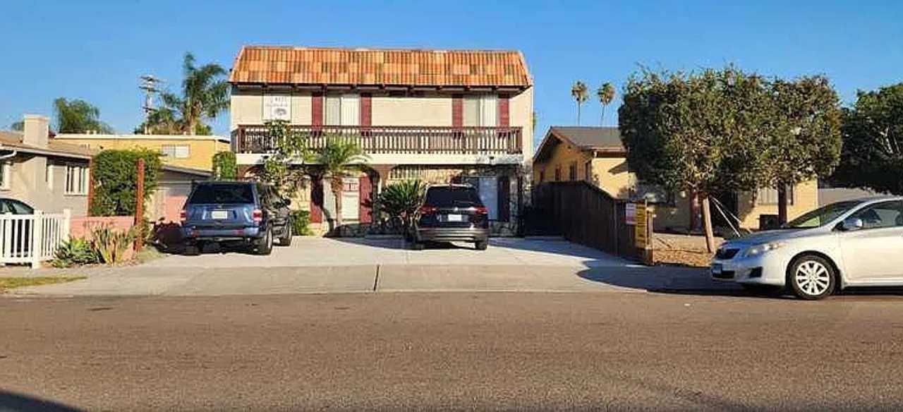 North Park 2 Bedroom 2 Bath Apartment