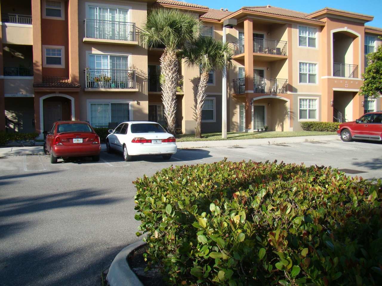 Move-In Special: One Month Free + Competitive Rates!