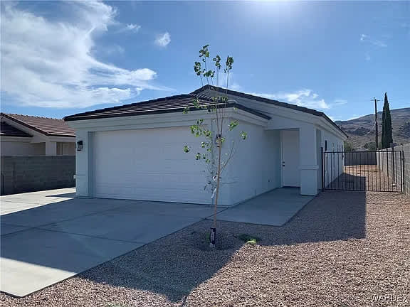 4719 North Sierra Road