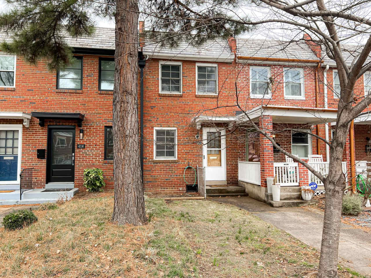 Beautiful 2 Bedroom 1 Bath Townhouse in Fantastic Old Town Location