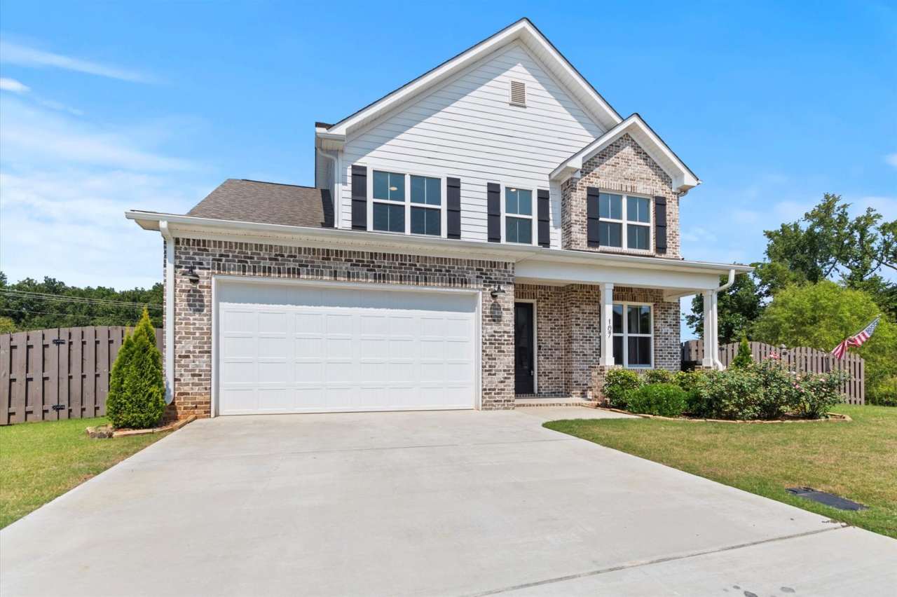 Charming and Spacious 4-Bedroom Home with Bonus Room and Private Backyard