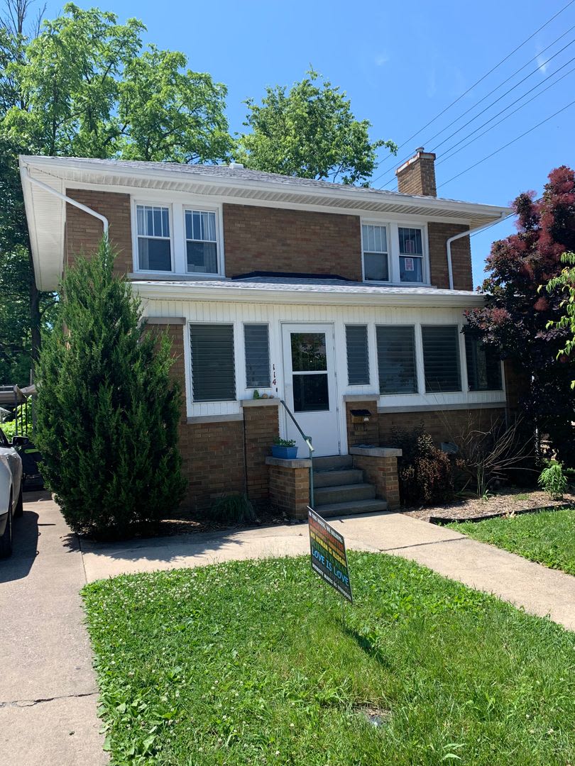 5 Bed, 2.5 Bath House ****AVAILABLE AUGUST 2027****