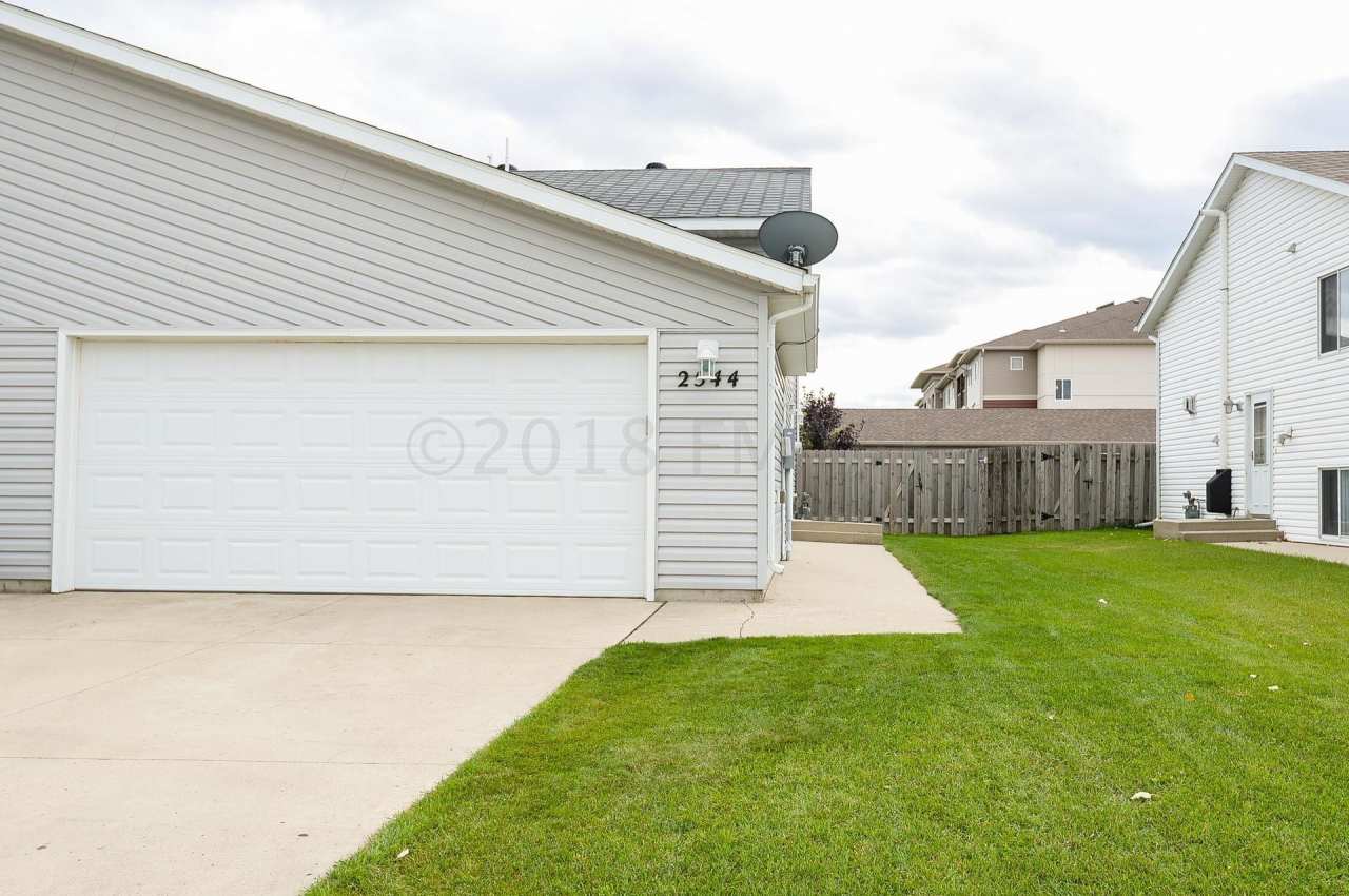 2544 Amber Valley Ct