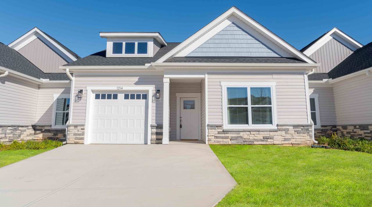 River Rock at Dallas - 55+ Active Adult Rental Homes