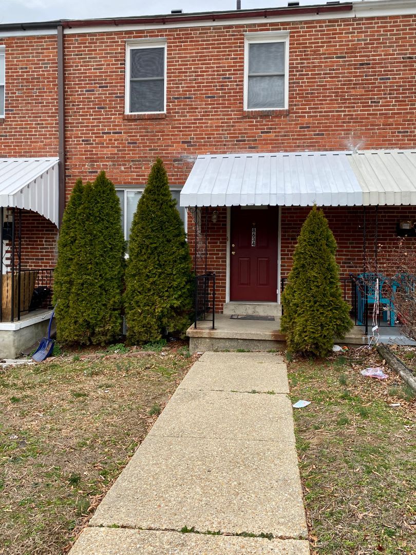 Fantastic Updated 3 Bedroom Townhome ~ Parkville