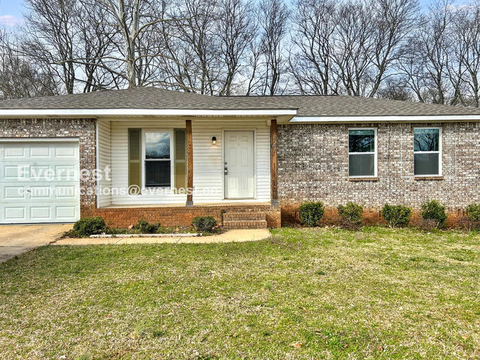 141 Buckingham Circle