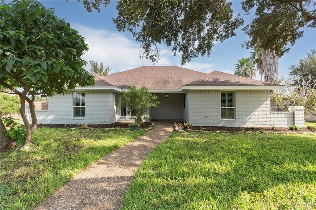 4900 N Cynthia Street