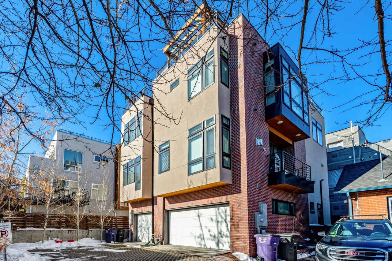4-Story Furnished 2BD, 2.5BA LoHi Townhome with Rooftop Deck