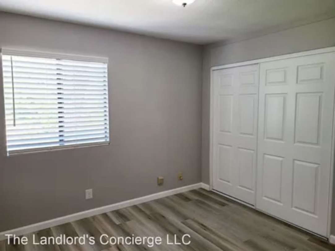 48 Redrock Lane