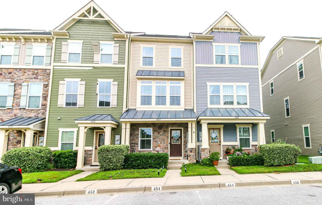 454 WILLOW BEND Drive