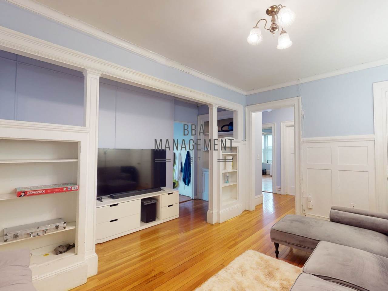 HOT FENWAY LISTING!!!!!