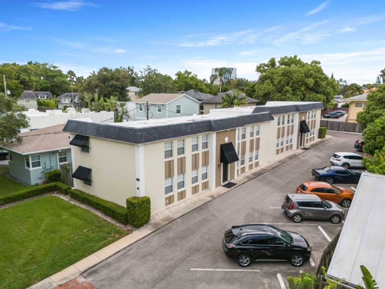 Orlando - 2 Bedroom, 1 Bathroom - $1995.00