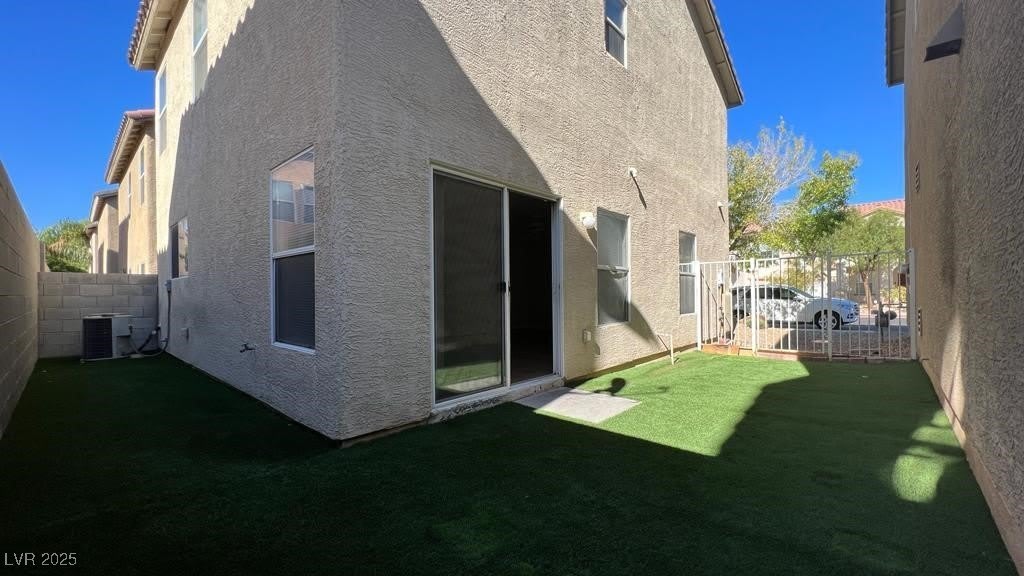 7221 Forefather Street